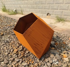 Custom Round Corten Planter